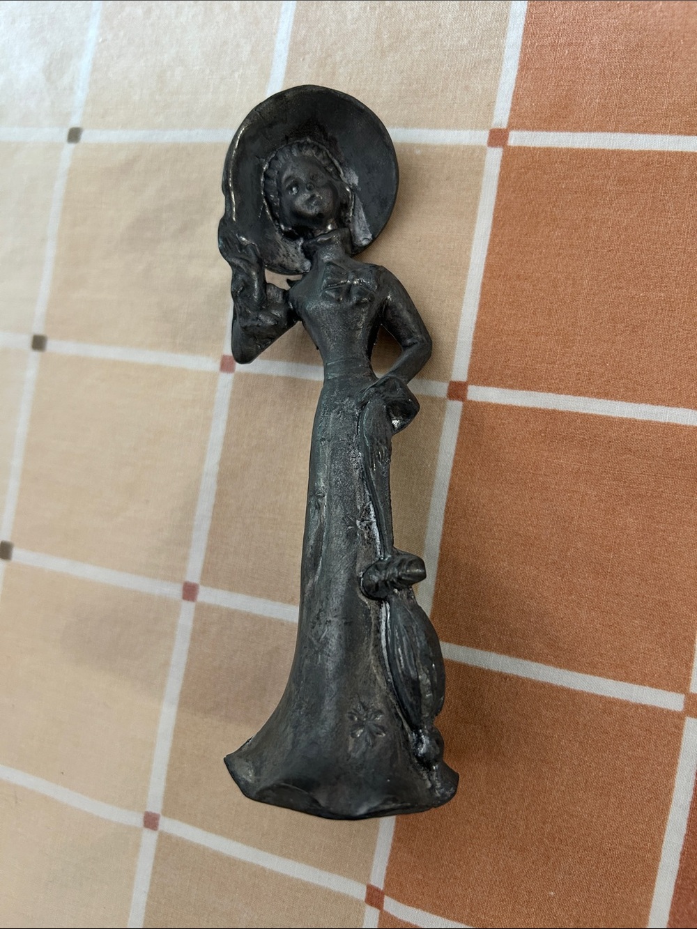 Vintage Italian hand chiseled pewter (Peltro cesellato a mano) Made In Italy